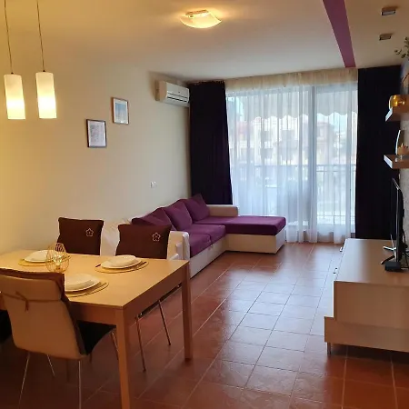 Sea Star Apartment *